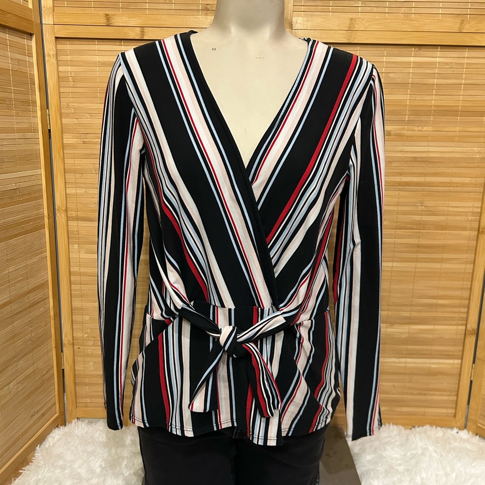No Boundaries vertical strip v-neck wrap long sleeve top shirt blouse size large